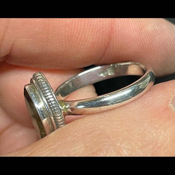 Quartz Gemstone Ring in Sterling Silver - Picture 3 of 9